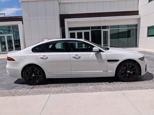 2023 Jaguar XF R-Dynamic SE P300 AWD Automatic