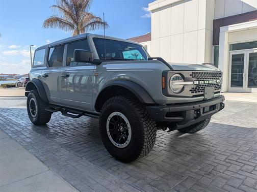 2023 Ford Bronco Badlands
