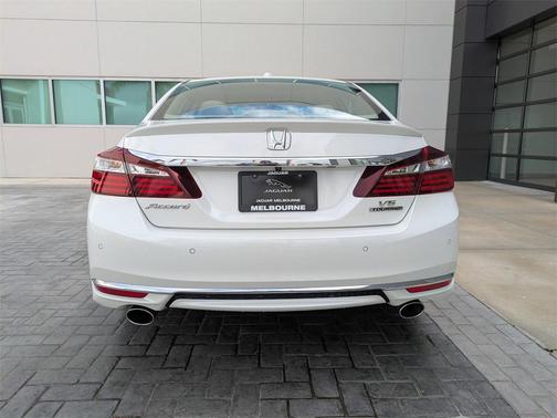 2017 Honda Accord Touring V6