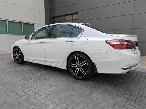 2017 Honda Accord Touring V6