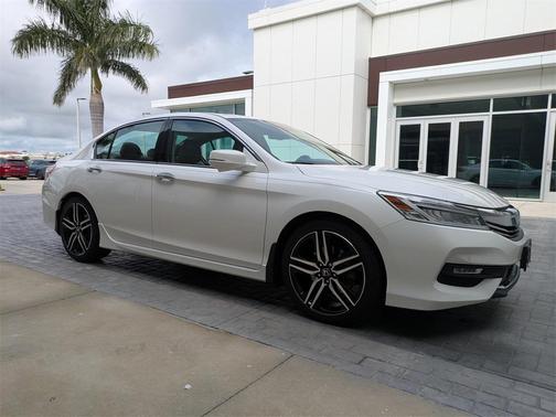 2017 Honda Accord Touring V6