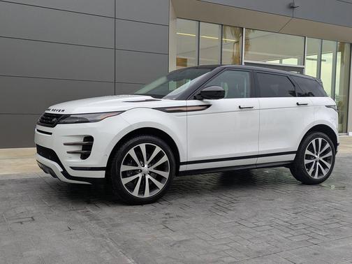 Fuji White 2025 Land Rover Range Rover Evoque Dynamic SE