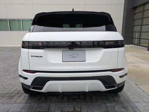 Fuji White 2025 Land Rover Range Rover Evoque Dynamic SE