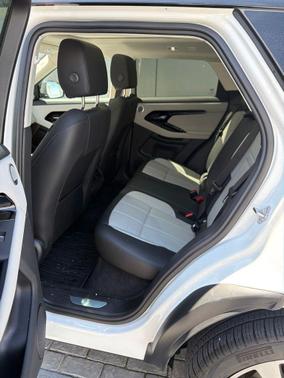 Fuji White 2025 Land Rover Range Rover Evoque Dynamic