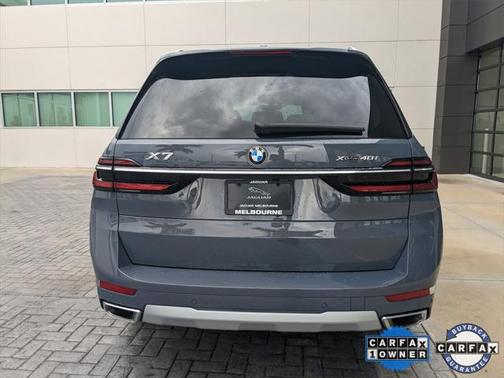 2025 BMW X7 xDrive40i