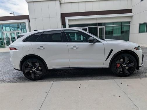 2024 Jaguar F-PACE SVR P550 AWD Automatic