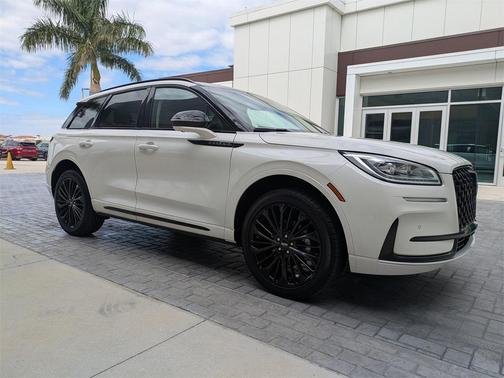 2023 Lincoln Corsair Reserve