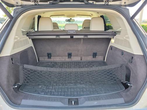 Luxe Silver Metallic 2017 Lincoln MKC Premiere