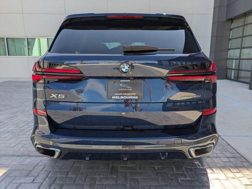 Blue 2024 BMW X5 sDrive40i