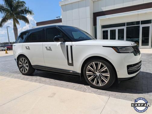 2023 Land Rover Range Rover P440e SE