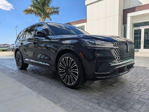 2025 Lincoln Aviator Black Label AWD
