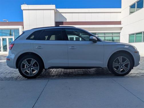 2019 Audi Q5 2.0T Premium Plus