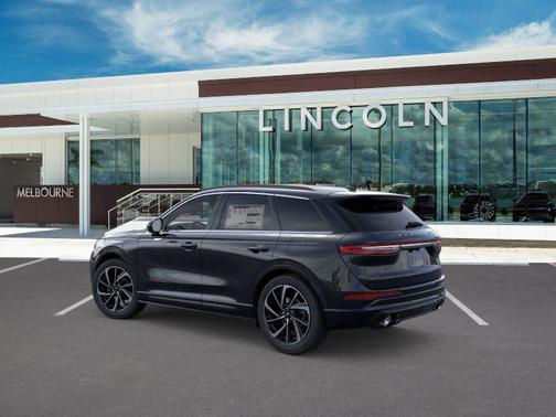 2025 Lincoln Corsair Grand Touring