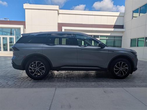 2025 Lincoln Nautilus Premiere