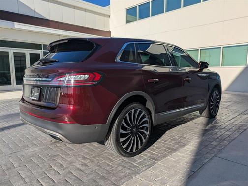 2023 Lincoln Nautilus Black Label