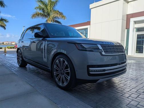 2025 Land Rover Range Rover P530 Autobiography