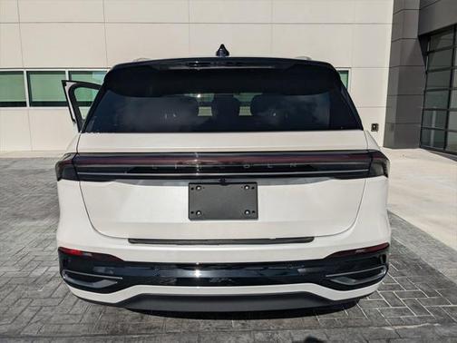 2024 Lincoln Nautilus Black Label