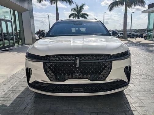 2024 Lincoln Nautilus Black Label