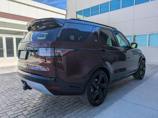 2026 Land Rover Discovery Gemini Edition