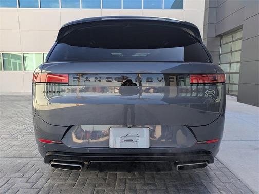 2023 Land Rover Range Rover Sport SE