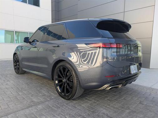 2023 Land Rover Range Rover Sport SE
