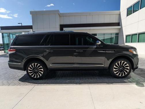 2024 Lincoln Navigator Black Label