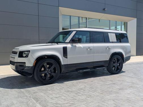 Gray 2026 Land Rover Defender P400 X-Dynamic SE