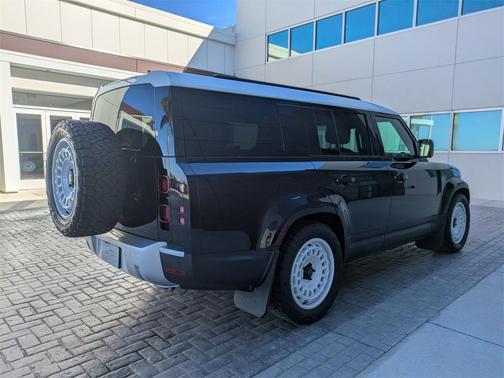2025 Land Rover Defender 130 P400 S