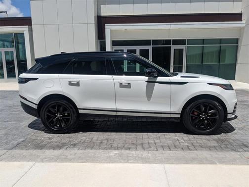 2025 Land Rover Range Rover Velar P250 SE R-Dynamic