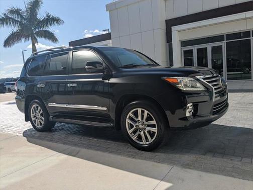 2014 Lexus LX 570 Base