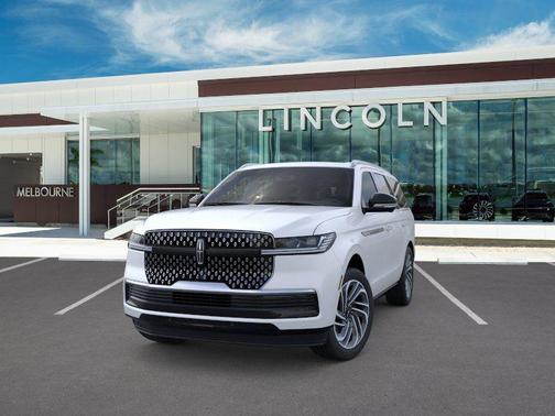 White 2026 Lincoln Navigator Reserve