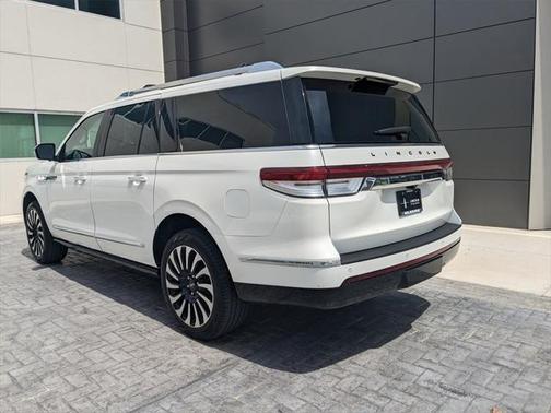 2024 Lincoln Navigator Black Label