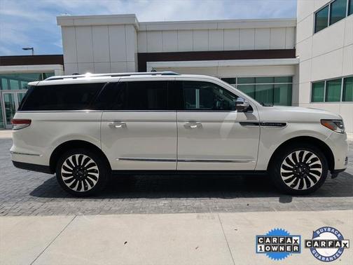 2024 Lincoln Navigator Black Label