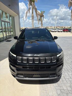 Diamond Black Crystal Pearlcoat 2022 Jeep Compass High Altitude