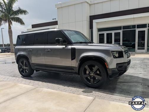 2023 Land Rover Defender 110 X-Dynamic SE