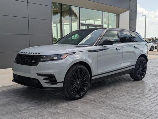2026 Land Rover Range Rover Velar P400 Dynamic SE