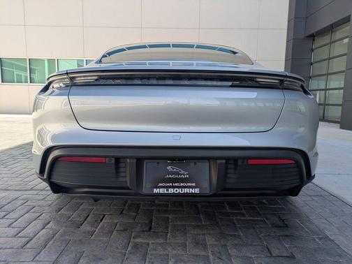 2021 Porsche Taycan Base