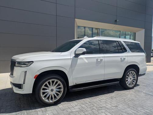 Crystal White Tricoat 2023 Cadillac Escalade Premium Luxury