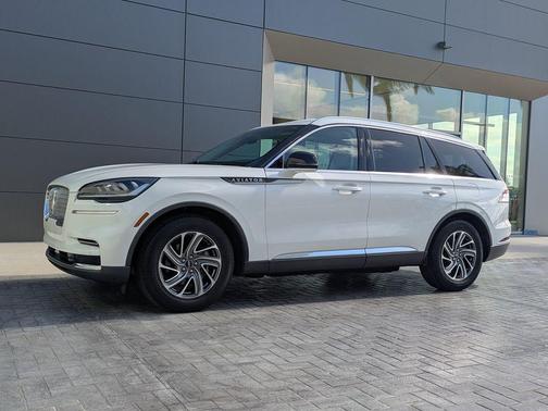 2020 Lincoln Aviator Standard