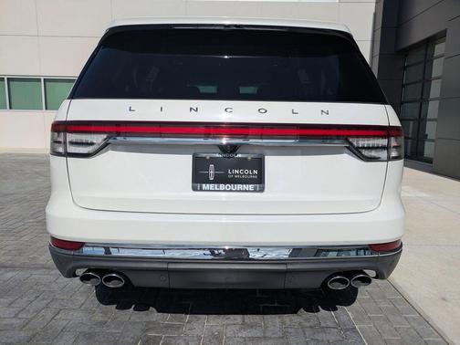 2020 Lincoln Aviator Standard