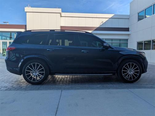 2022 Mercedes-Benz GLS 450 4MATIC