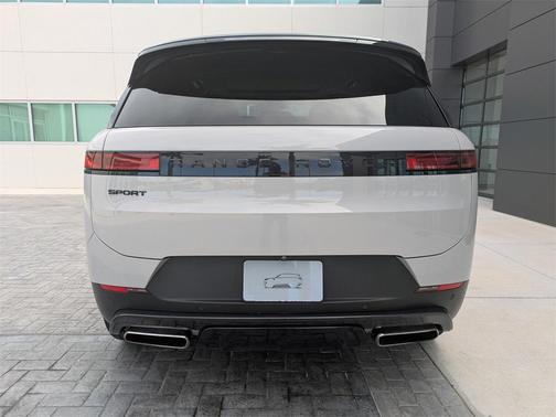 2024 Land Rover Range Rover Sport SE