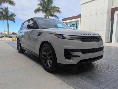 2024 Land Rover Range Rover Sport SE
