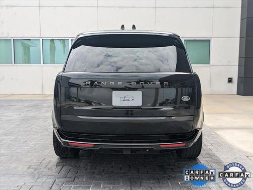 2023 Land Rover Range Rover P530 SE