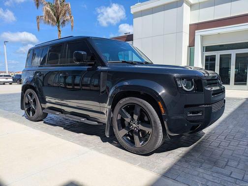 Santorini Black Metallic 2025 Land Rover Defender 110 P400 X-Dynamic SE