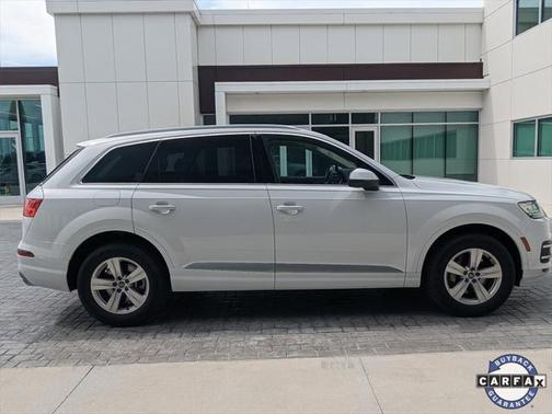 2019 Audi Q7 45 Premium Plus