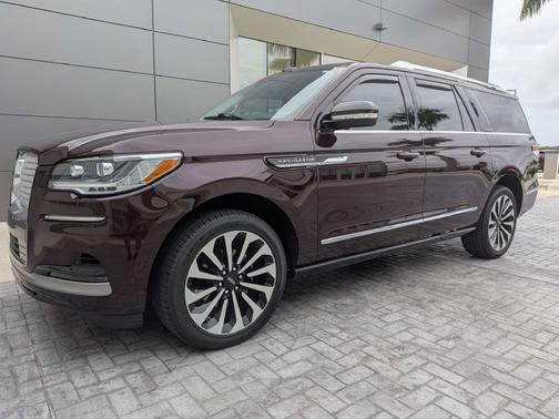 Diamond 2023 Lincoln Navigator Reserve