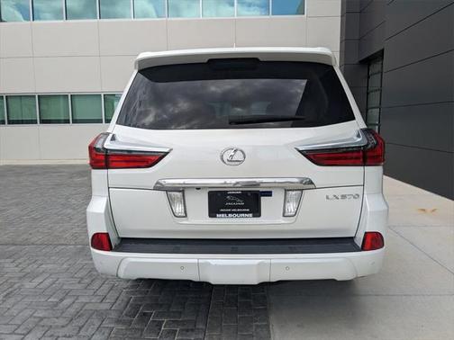 2016 Lexus LX 570 Base