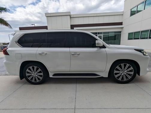 2016 Lexus LX 570 Base