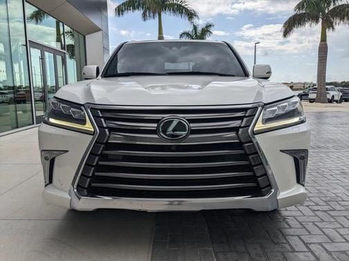 2016 Lexus LX 570 Base